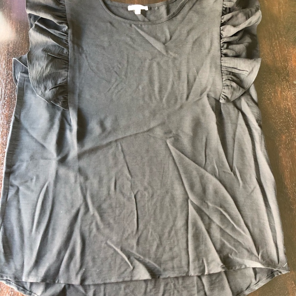 Elegant Black Ruffle JODIFL Sleeve Top